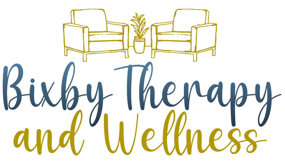 Logo-wChair-AlohoFont-Gold